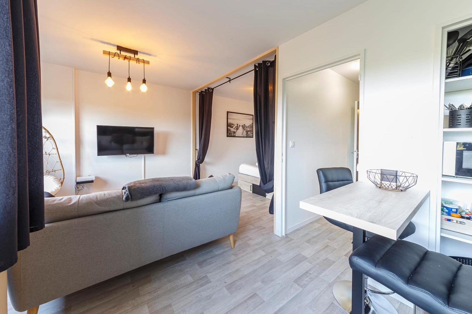 L'Oriole Wifi Parking Apartment Angers Bagian luar foto