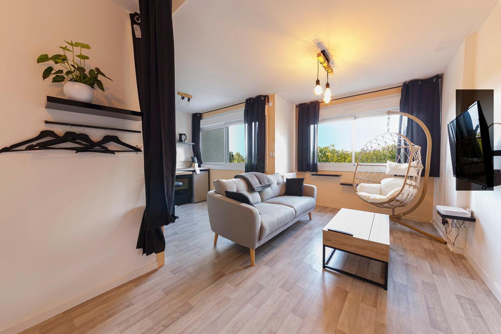L'Oriole Wifi Parking Apartment Angers Bagian luar foto