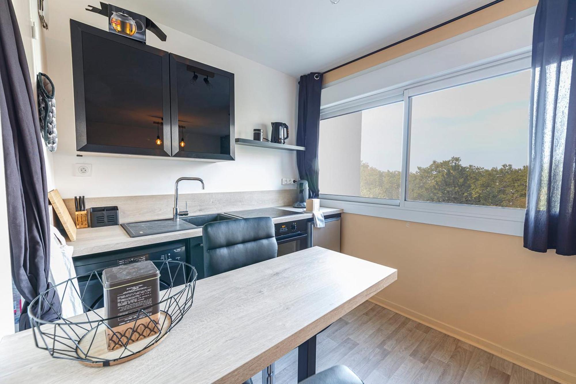 L'Oriole Wifi Parking Apartment Angers Bagian luar foto