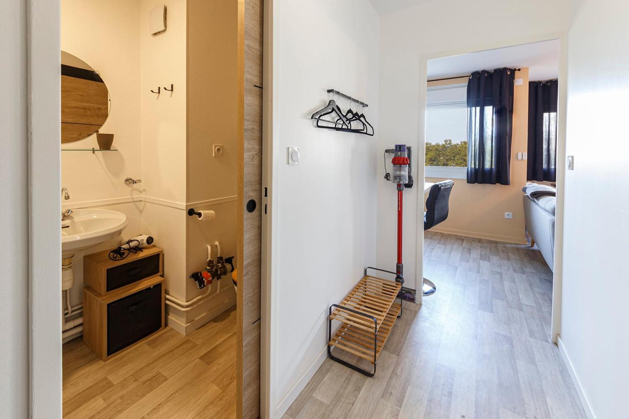 L'Oriole Wifi Parking Apartment Angers Bagian luar foto