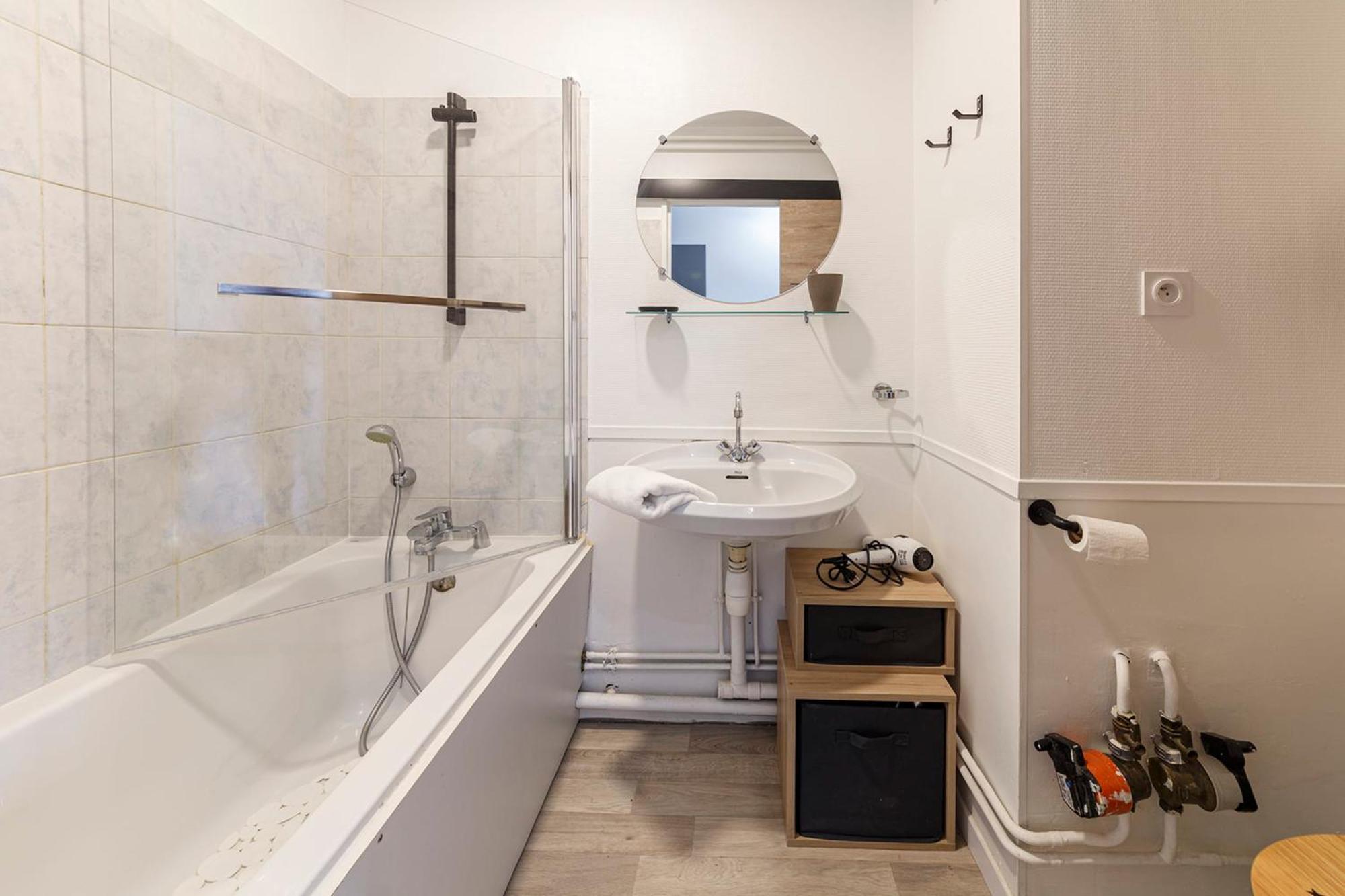 L'Oriole Wifi Parking Apartment Angers Bagian luar foto